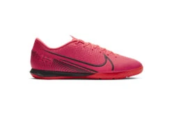 Nike Voetbalschoen Mercurial Vapor 13 Academy IC Rood/zwart