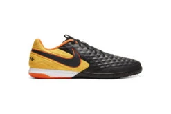 Nike React Legend Pro IC Voetbalschoen Oranje/zwart Heren