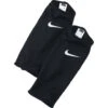 Nike Guard Lock Scheenbeschermersleeves Zwart